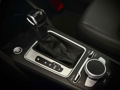 Audi Q2 15TFSI S-LINE-1ERPRO-COCKPIT-CUIR-CAMERA-PDC-TVA   - 24