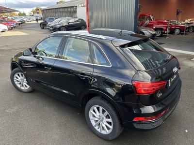 Audi Q3 20 TDI 150ch S-Line S-tronic 7 2017   - 4
