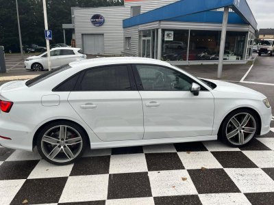 Audi S3 Quattro 20 TFSI - 300   - 3