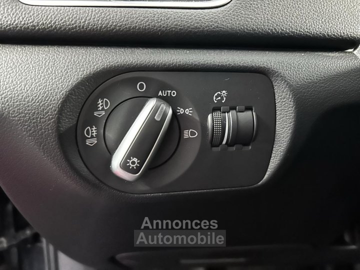 Audi Q3 Quattro 20 TDI DPF  140ch BV S-tronic  S-Line SUV Garantie 12 mois - 20