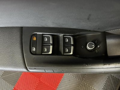 Audi Q3 Quattro 20 TDI DPF  140ch BV S-tronic  S-Line SUV Garantie 12 mois   - 21