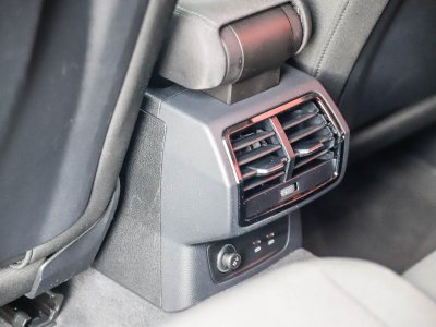 Audi Q3 Sportback 20 35 TDI 150 S-tronic Business Line CAMERA GPS   - 32