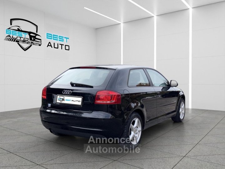 Audi A3 16 102CH AMBITION 3P - 2