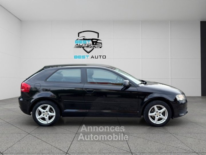 Audi A3 16 102CH AMBITION 3P - 10