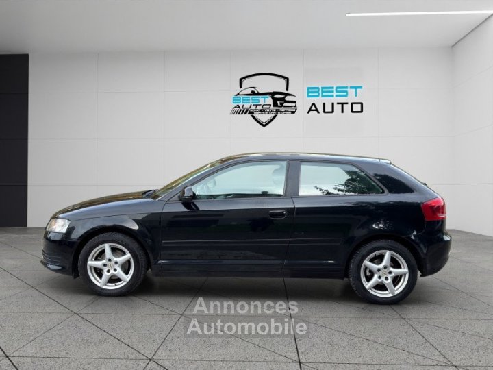 Audi A3 16 102CH AMBITION 3P - 11