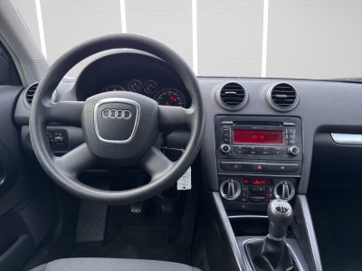 Audi A3 16 102CH AMBITION 3P   - 16