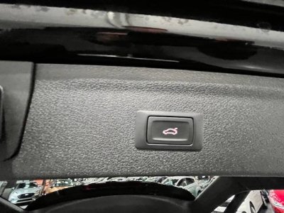 Audi Q3  14 TFSI 150 COD Ambition Luxe S tronic 6   - 6