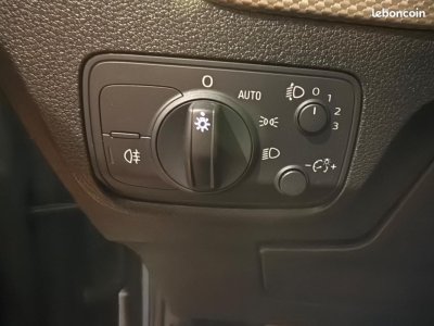 Audi Q2 10 30 TFSI 115 BUSINESS LINE S-TRONIC BVA   - 10