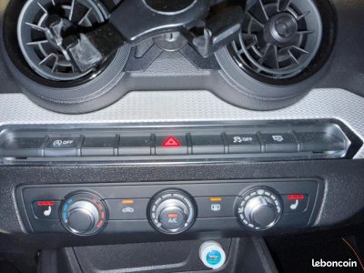 Audi Q2 10 30 TFSI 115 BUSINESS LINE S-TRONIC BVA   - 12
