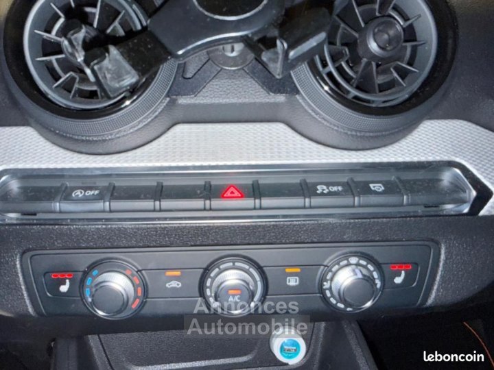 Audi Q2 10 30 TFSI 115 BUSINESS LINE S-TRONIC BVA - 12