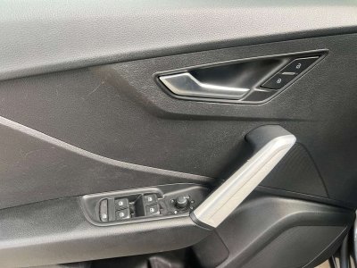 Audi Q2 14l tfsi s-line 150 ch s-tronic   - 8