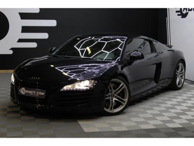 Audi R8 Quattro 42 V8 FSI - BV R-tronic   - 2