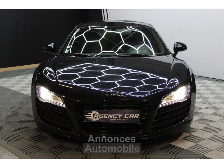 Audi R8 Quattro 42 V8 FSI - BV R-tronic - 24