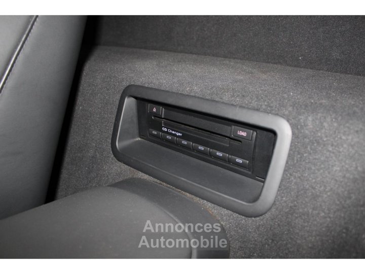 Audi R8 Quattro 42 V8 FSI - BV R-tronic - 34