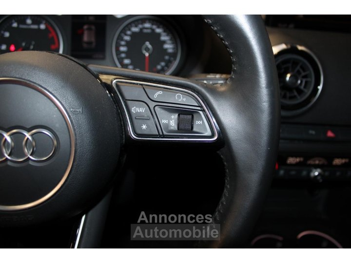 Audi A3 Sportback 10 30 TFSI 116 Midnight series suivi complet - 15