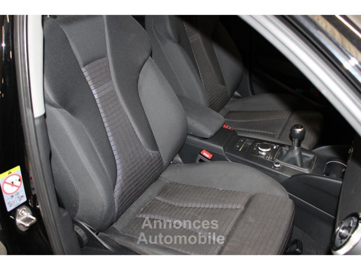 Audi A3 Sportback 10 30 TFSI 116 Midnight series suivi complet - 25