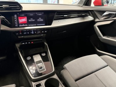Audi A3 Sportback / A PARTIR DE 435,31/MOIS* / 40 TDI 200CH QUATTRO S TRONIC 7 - 11