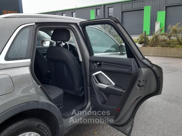 Audi Q3 35 TFSI 150 ch S tronic 7 Business line - 13