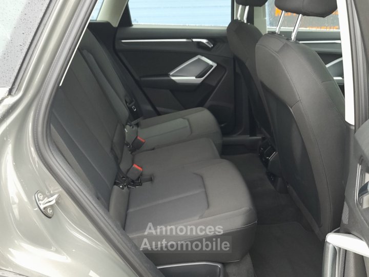 Audi Q3 35 TFSI 150 ch S tronic 7 Business line - 14