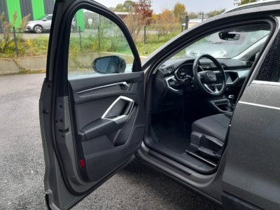 Audi Q3 35 TFSI 150 ch S tronic 7 Business line - 17