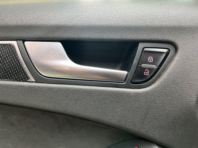 Audi S4 AVANT V6 30 TFSI 333 Quattro S Tronic - 25