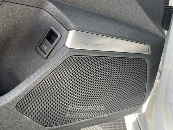 Audi RS3 Berline IV 25 TFSI 400ch quattro S tronic 7 - 29