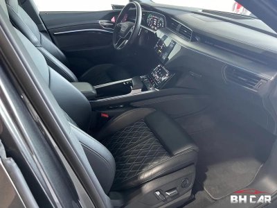 Audi e-tron S Sportback 503ch e-Quattro Sport Extended   - 12