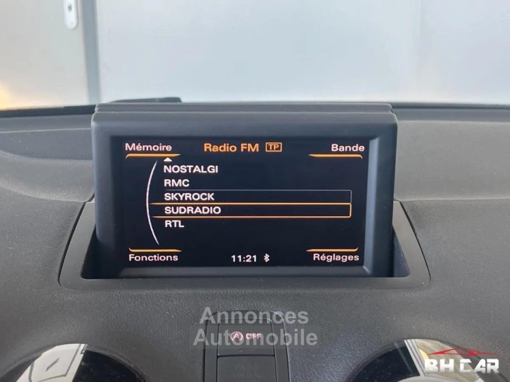 Audi A1 16 TDI 90ch FAP Ambition BVM5 - 21