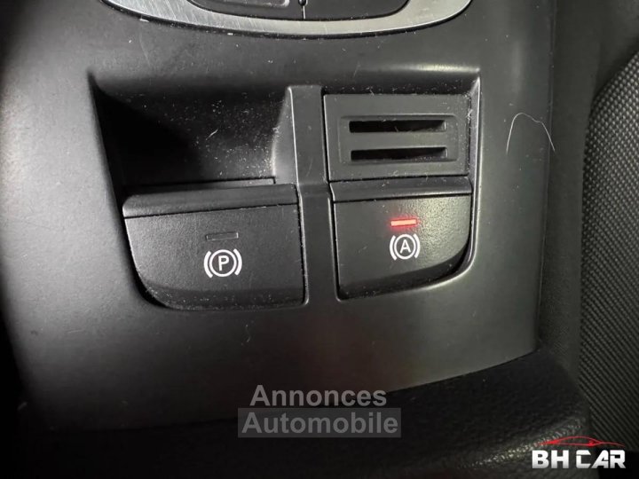 Audi A3 Sportback III 10 TFSI 115ch Business Line BVM6 - 28