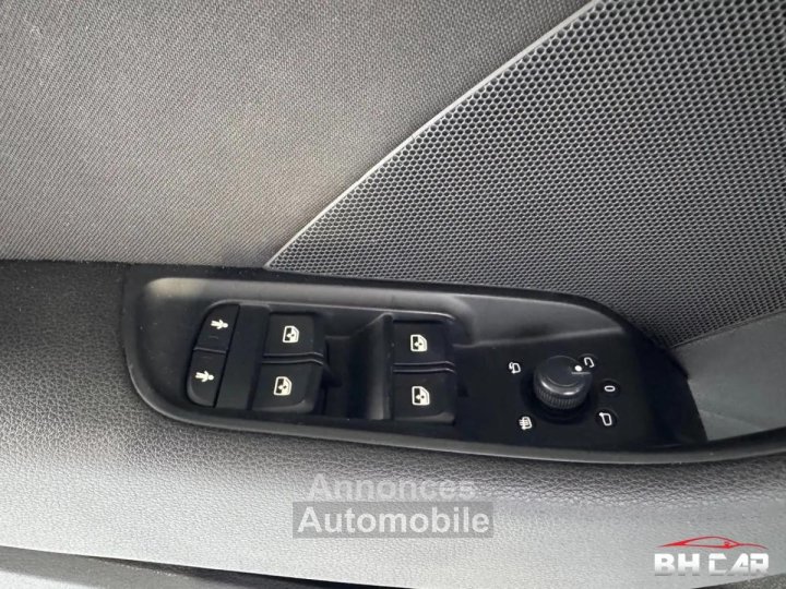 Audi A3 Sportback III 10 TFSI 115ch Business Line BVM6 - 32