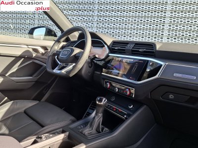 Audi Q3 35 TFSI 150 ch S tronic 7 S line plus   - 7