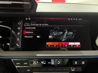 Audi A3 Sportback 35 TFSI Mild Hybrid 150 S tronic 7 S line   - 54