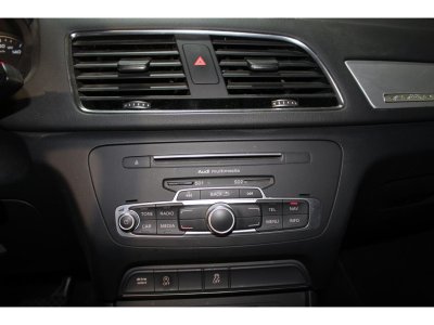 Audi Q3 20 TDI Quattro 184ch S-tronic S-Line   - 17
