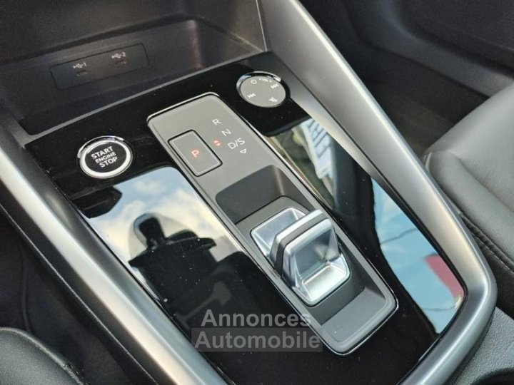Audi A3 Sportback 35 TFSI 150ch Mild Hybrid S line S tronic 7 - 18