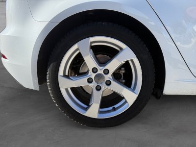 Audi A3 Sportback 15 TFSI 150 S tronic 7 Design garantie 12 mois virtual cockpit sièges chauffants   - 22