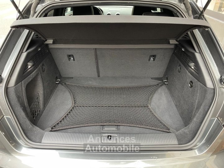 Audi S3 SPORTBACK TFSI 300 S tronic 7 Quattro / BANG  OLUFSEN / CARPLAY - 48