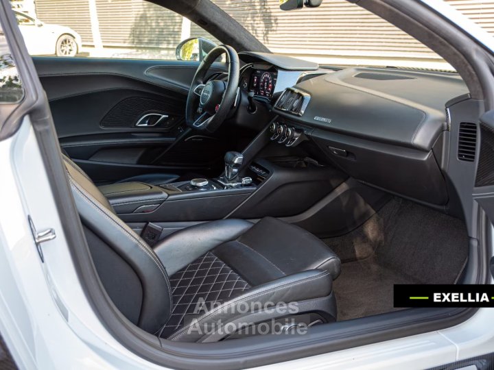 Audi R8 COUPE 52 FSI PERFORMANCE QUATTRO - 13