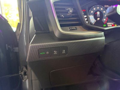 Audi A1 Sportback 30 TFSI 116 ch S tronic 7 ADVANCED PREMIERE MAIN FRANCAISE - 12