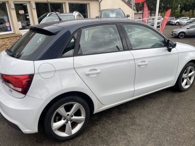 Audi A1 Sportback 14 TDI 90CH ULTRA AMBIENTE   - 2