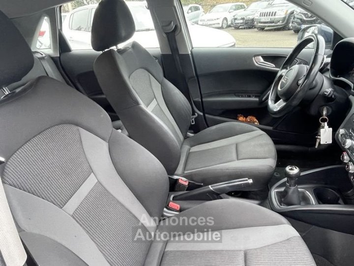Audi A1 Sportback 14 TDI 90CH ULTRA AMBIENTE - 4