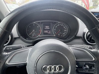 Audi A1 Sportback 14 TDI 90CH ULTRA AMBIENTE   - 9