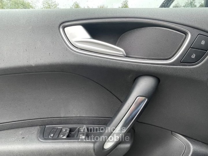 Audi A1 Sportback 14 TDI 90CH ULTRA AMBIENTE - 12