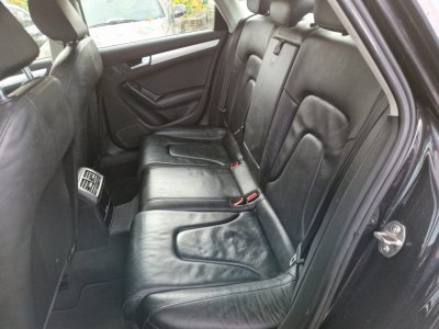 Audi A4 IV (B8) 20 TDI 143 DPF Attraction Multitronic   - 7