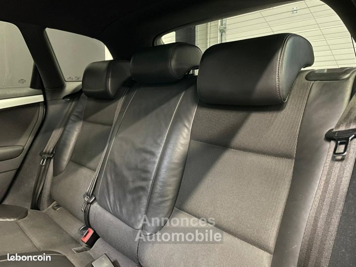 Audi A3 Sportback 20 TDI S Line 140 ch TOIT OUVRANT SIEGES CHAUFFANTS CHASSIS AVEC 315000 KM - 13