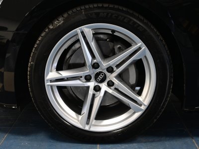 Audi A5 40 TDI 204 S tronic 7 Quattro Design   - 19