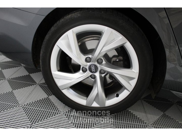 Audi A4 Avant 20 40 TFSI - 204 - BV S-tronic  BREAK S line - TOIT OUVRANT - SUIVI - 23