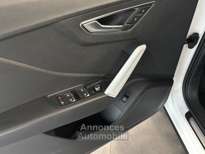 Audi Q2 AUDI Q2 10 TFSI 116 SPORT - 24