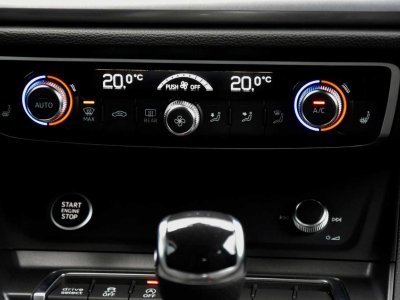 Audi Q3 35 TFSI Sportback S tronic S line - CAMERA - XENON - - 24
