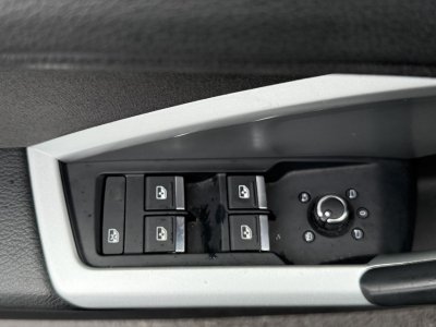 Audi Q3 Sportback 20 TDI - 150 - BV S-tronic S Line - CAMERA AR %2B GPS %2B SUIVI COMPLET - 30