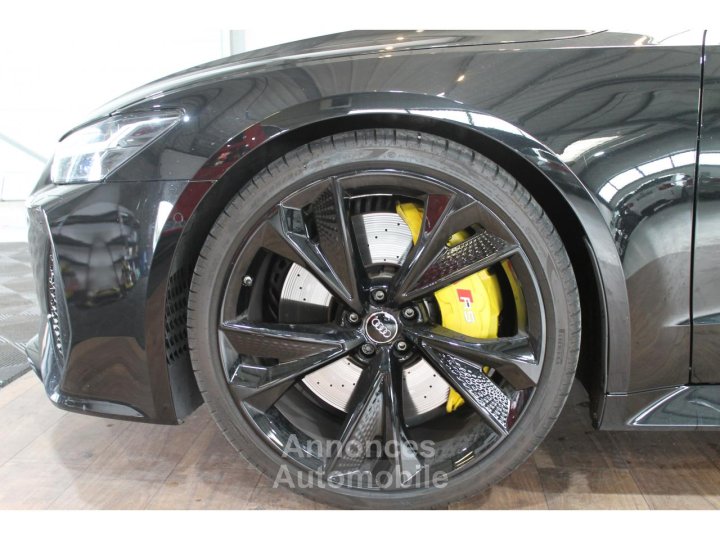 Audi RS7 Sportback Quattro 40 V8 TFSI - 600 - BVA - 12